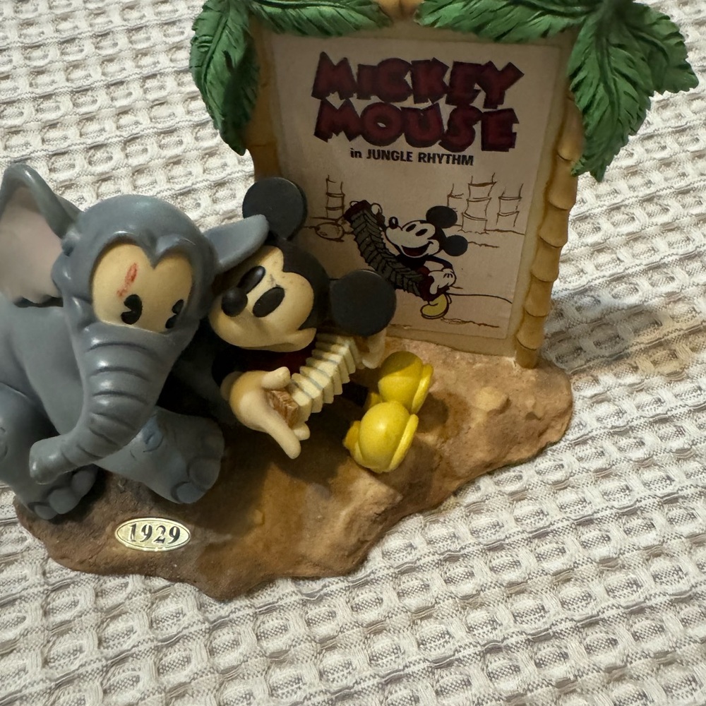 Disney Jungle Rhythm Mickey Mouse Figurine